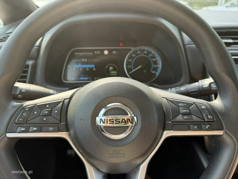 Nissan Leaf 9