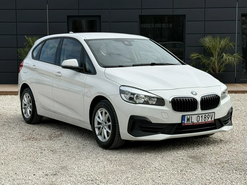 BMW Seria 2 G42 216