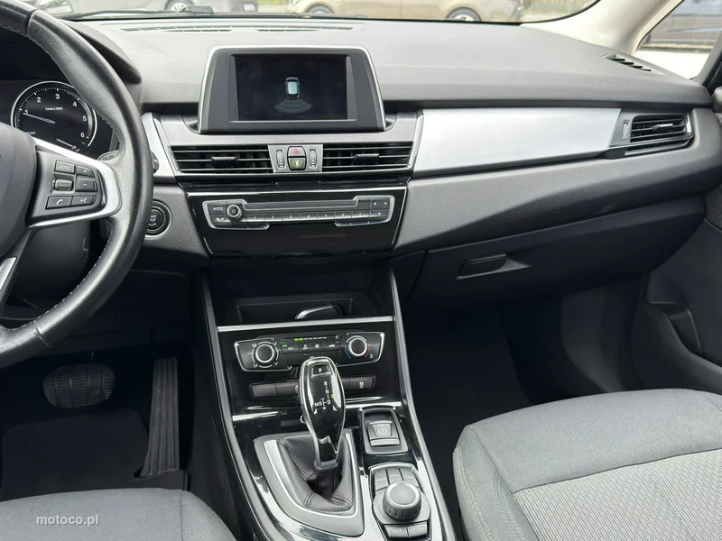BMW Seria 2 G42 216 21
