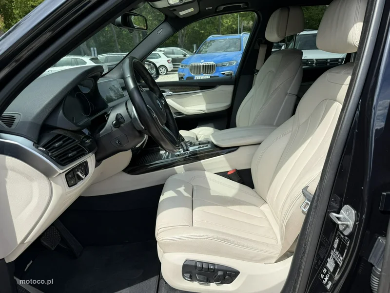 BMW X5 F15 11