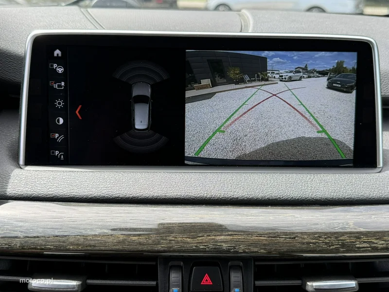 BMW X5 F15 29