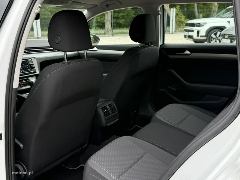 Volkswagen Passat B8 14
