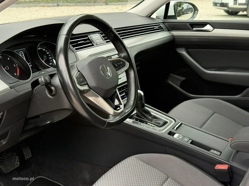 Volkswagen Passat B8 10