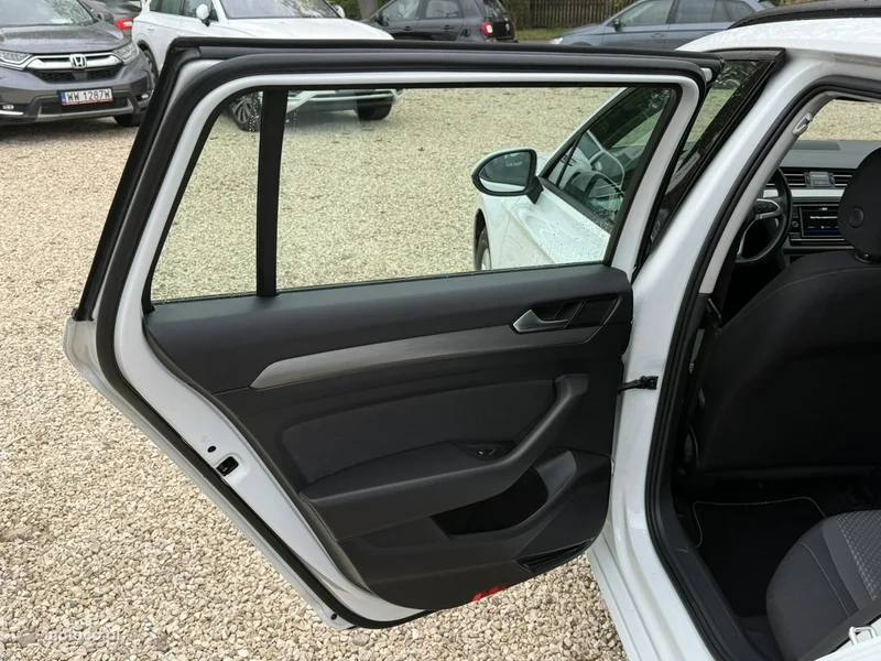 Volkswagen Passat B8 15
