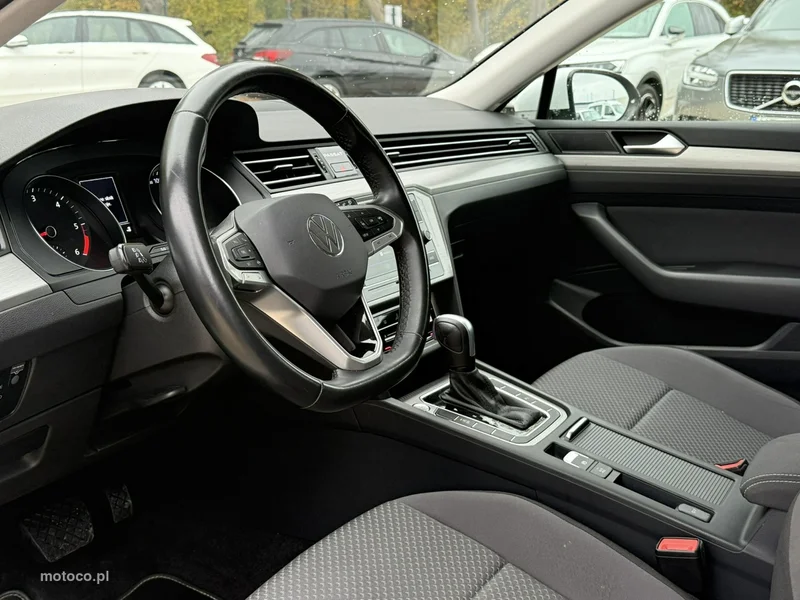 Volkswagen Passat B8 10