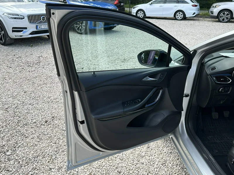 Opel Astra K 13