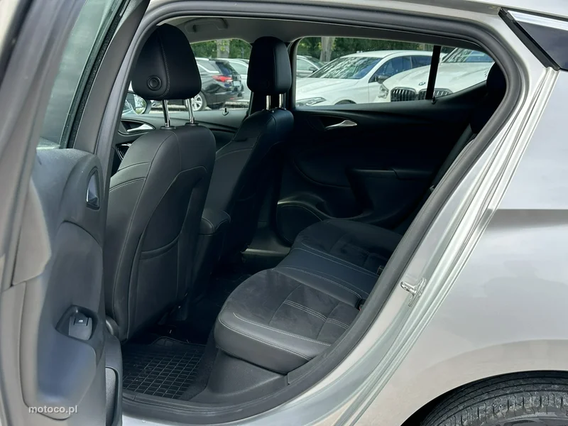 Opel Astra K 15