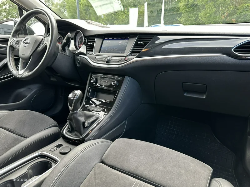 Opel Astra K 21