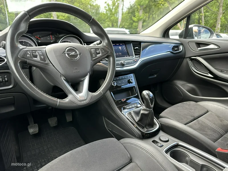 Opel Astra K 22