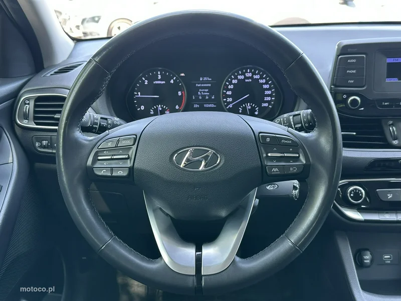 Hyundai i30 23