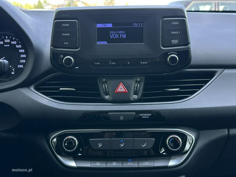 Hyundai i30 24