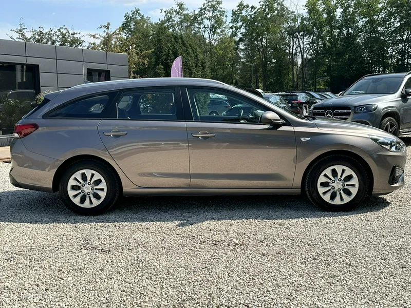 Hyundai i30 8