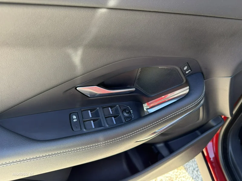 Jaguar E-Pace 28