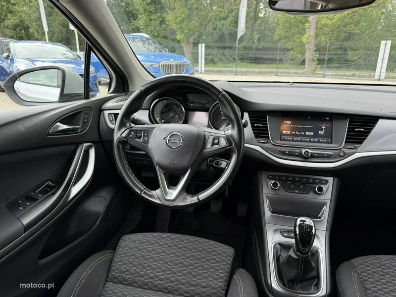 Opel Astra K 18