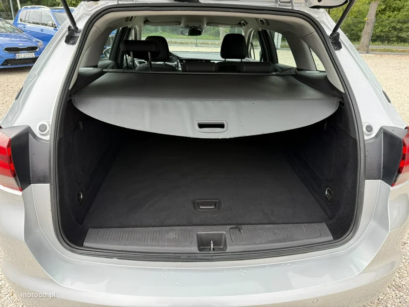 Opel Astra K 19