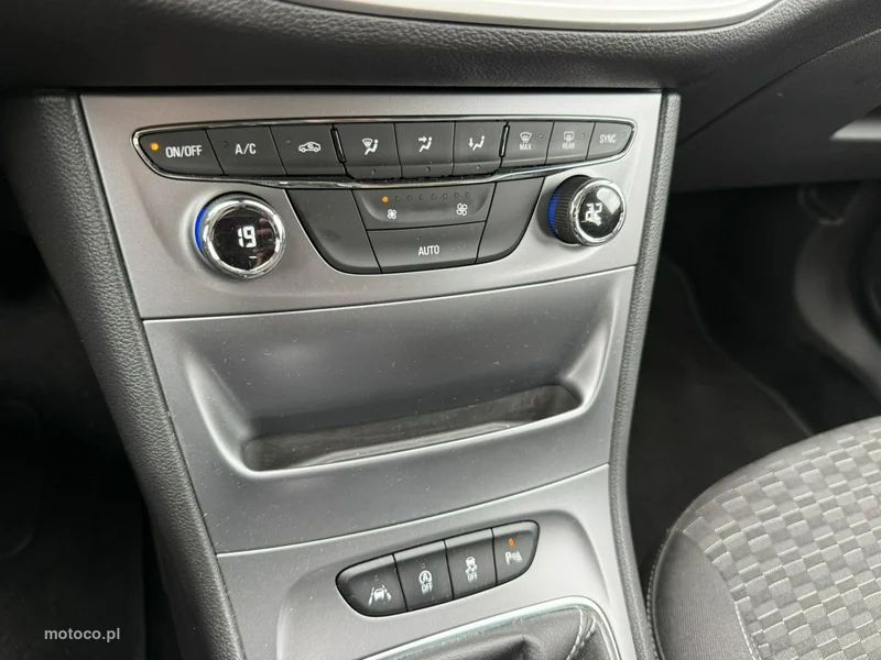 Opel Astra K 4
