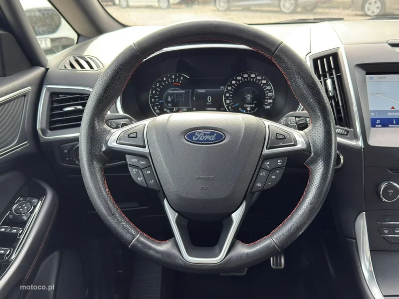Ford S-Max II 15
