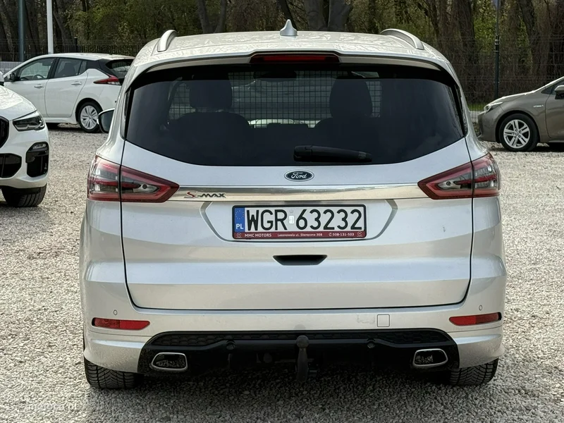 Ford S-Max II 5