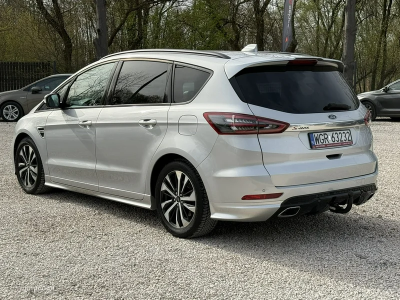 Ford S-Max II 6