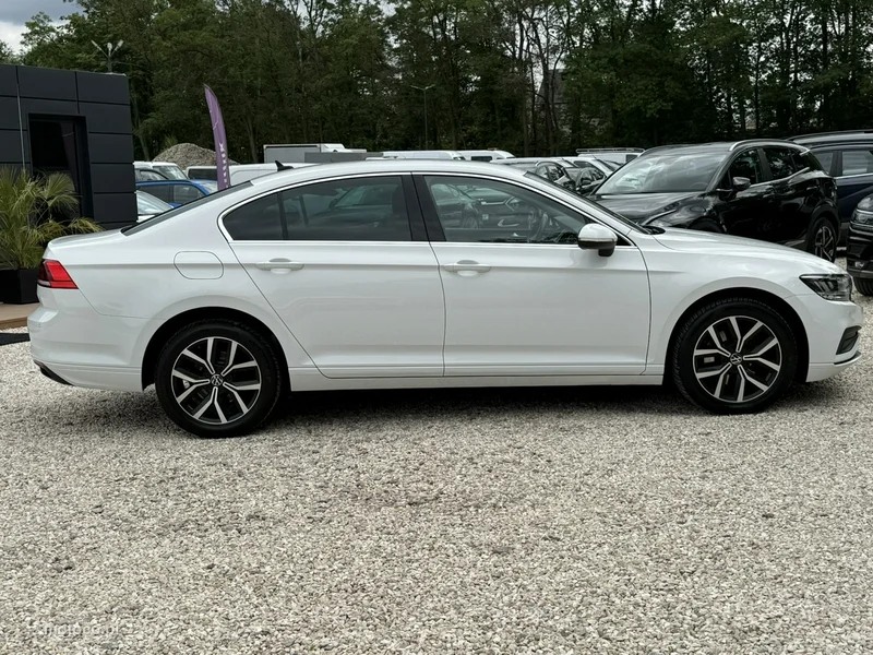 Volkswagen Passat B8 2