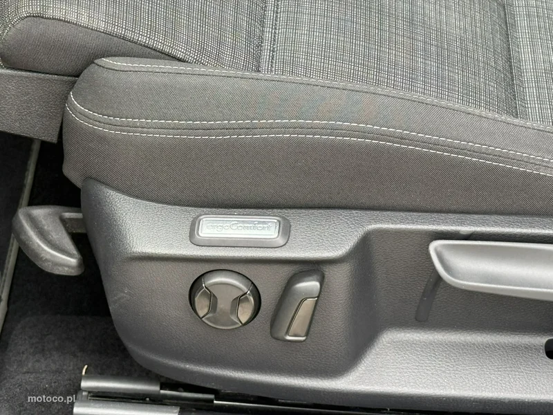 Volkswagen Passat B8 11