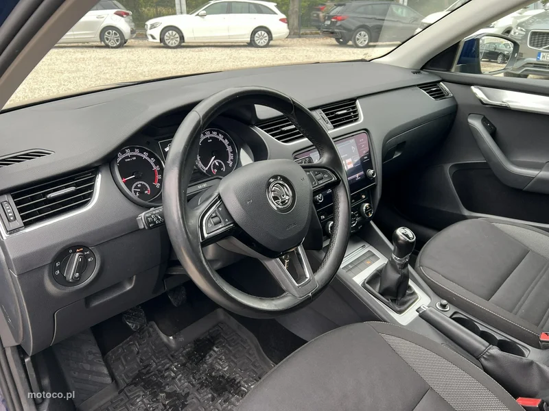 Skoda Octavia III 14