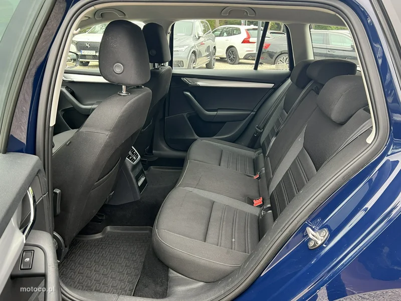 Skoda Octavia III 16