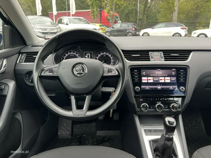 Skoda Octavia III 21
