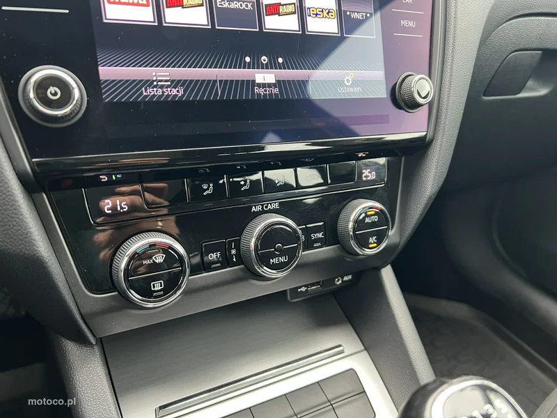 Skoda Octavia III 6