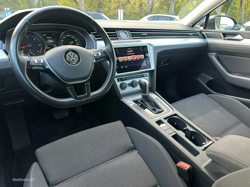 Volkswagen Passat B8 26
