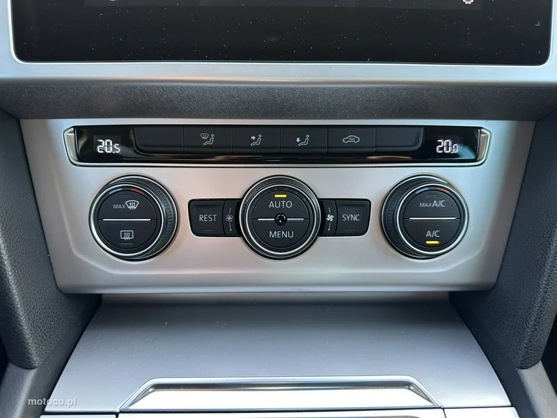 Volkswagen Passat B8 35