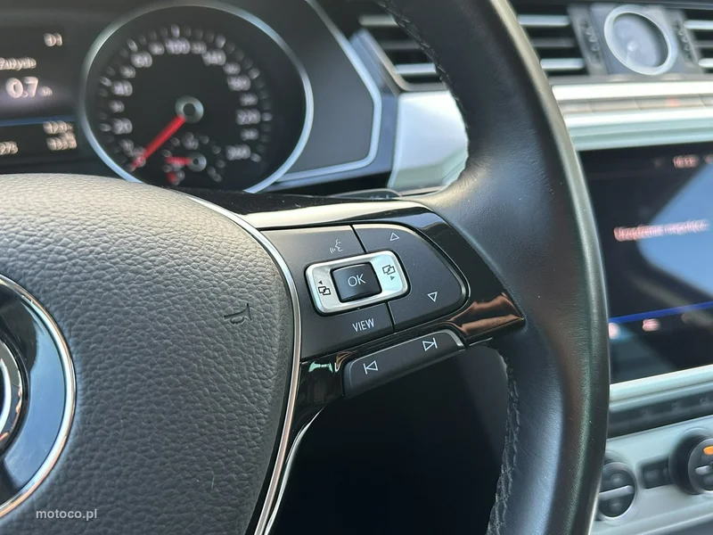 Volkswagen Passat B8 38