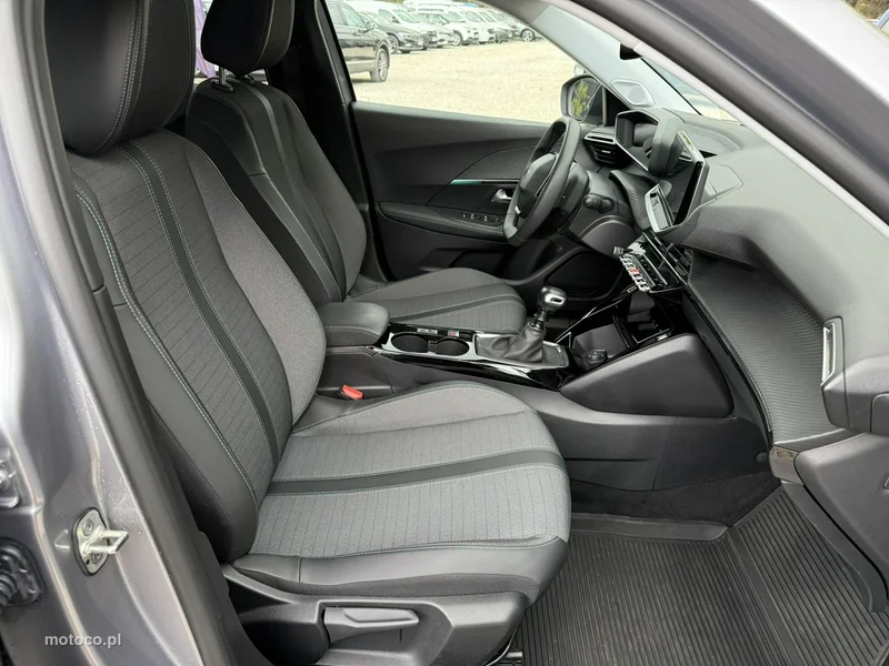 Peugeot 2008 17