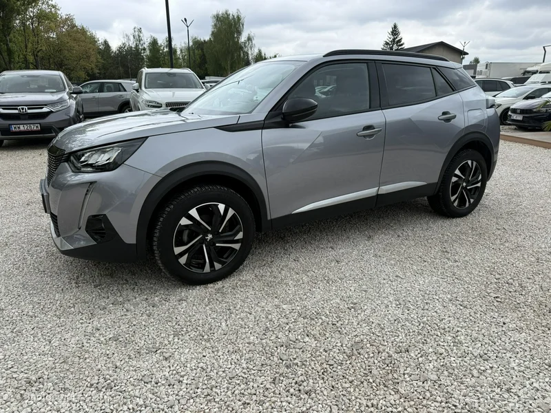Peugeot 2008 7