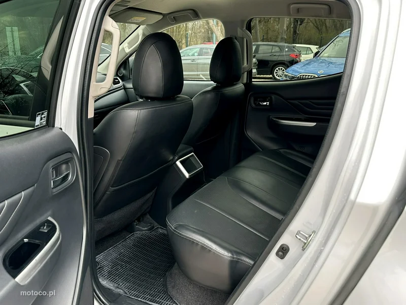 Mitsubishi L200 14
