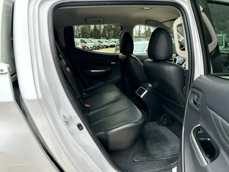Mitsubishi L200 16