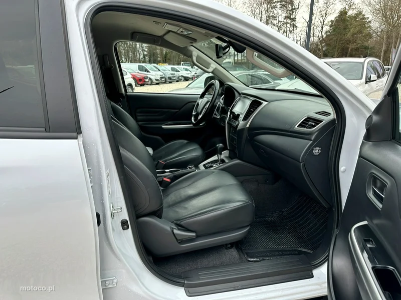 Mitsubishi L200 18