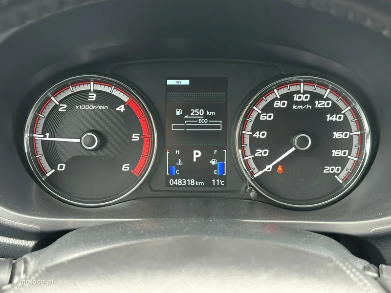 Mitsubishi L200 33