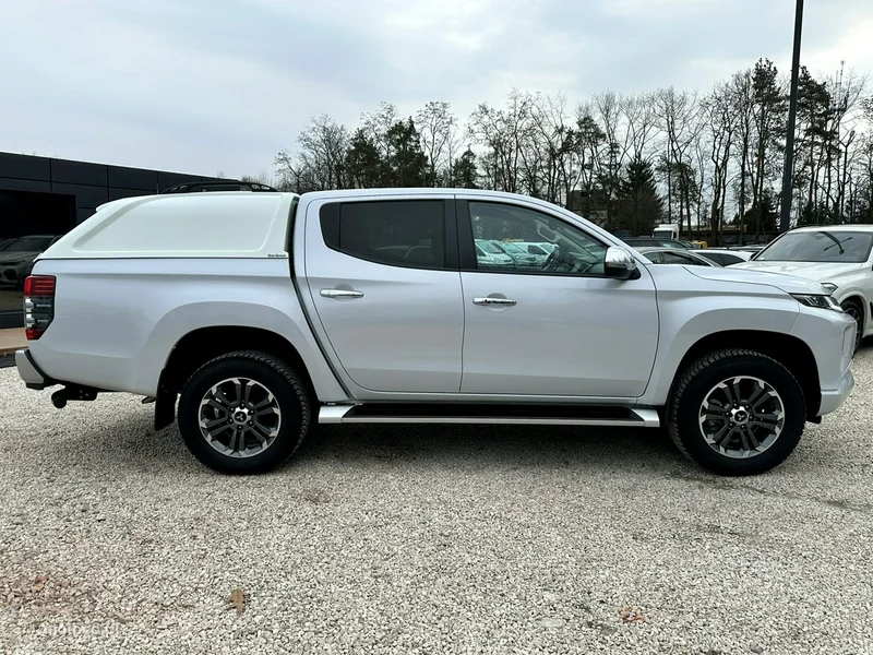 Mitsubishi L200 8