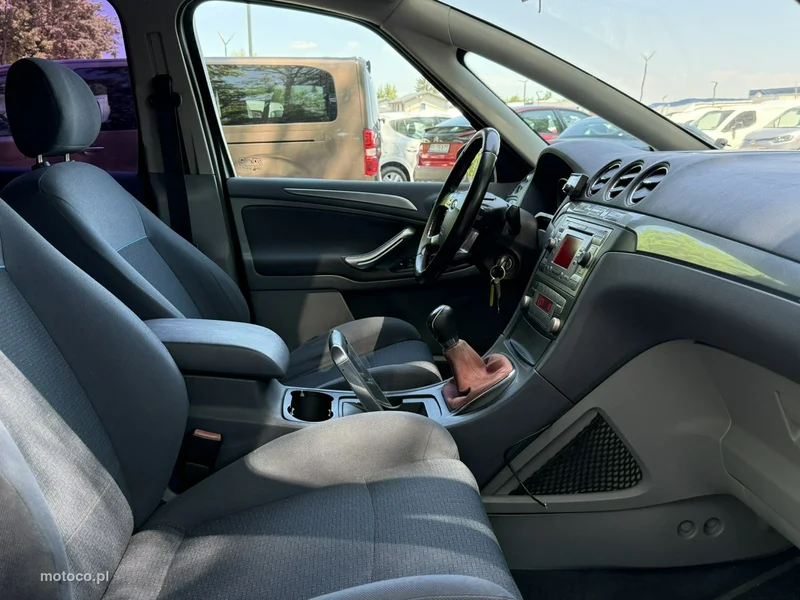 Ford S-Max I 20