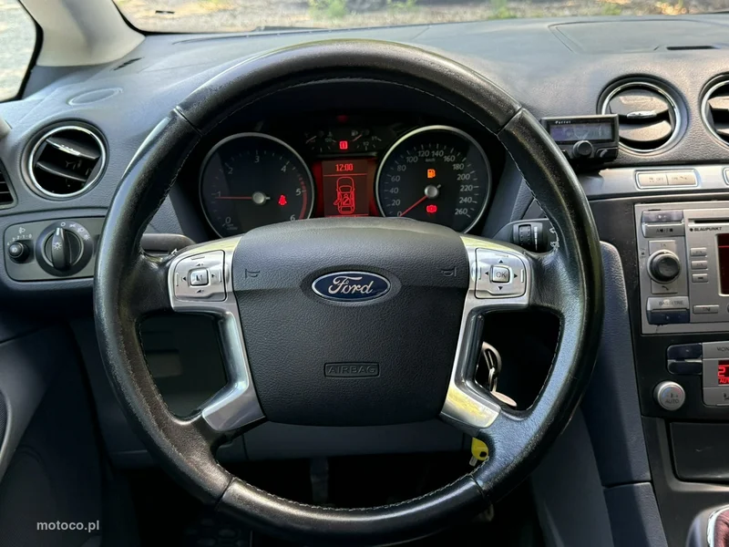 Ford S-Max I 23