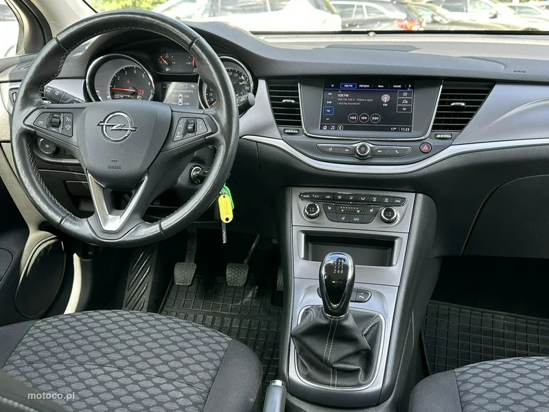 Opel Astra K 18