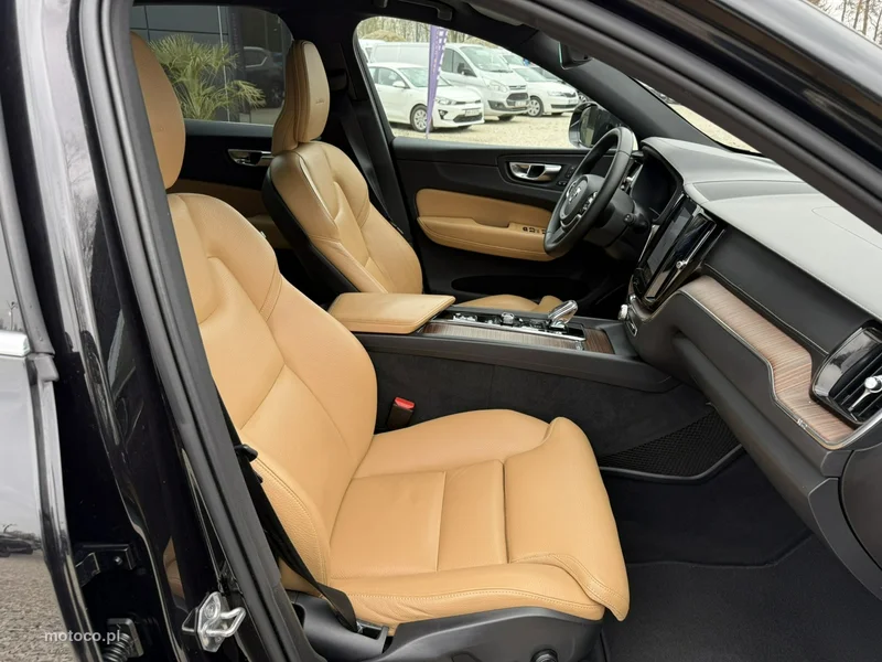 Volvo XC 60 12