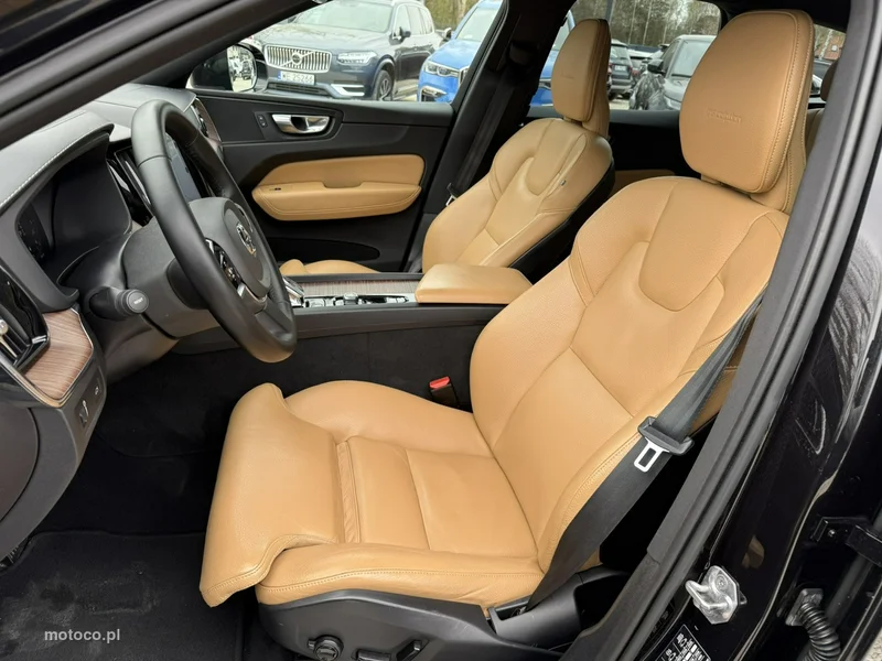 Volvo XC 60 20