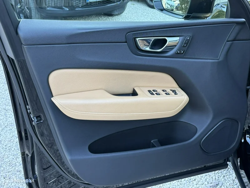Volvo XC 60 12