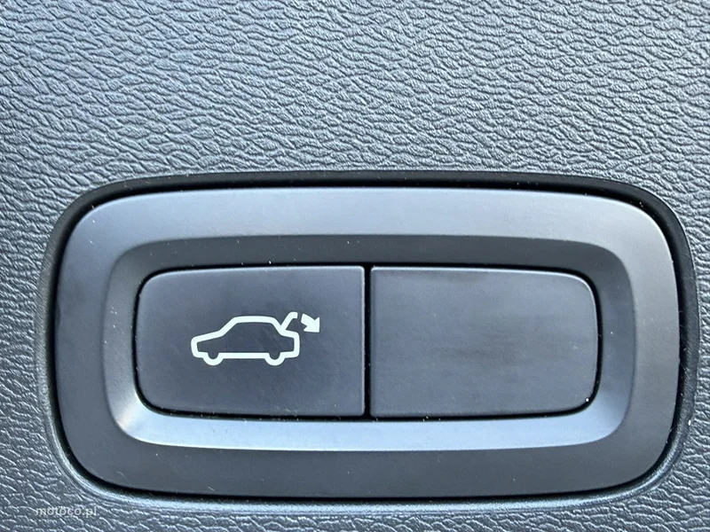 Volvo XC 60 17