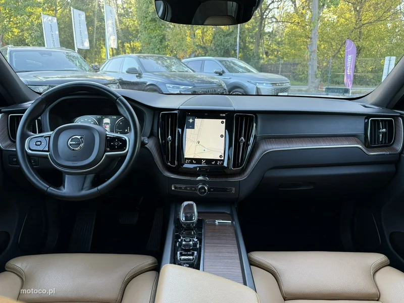 Volvo XC 60 20
