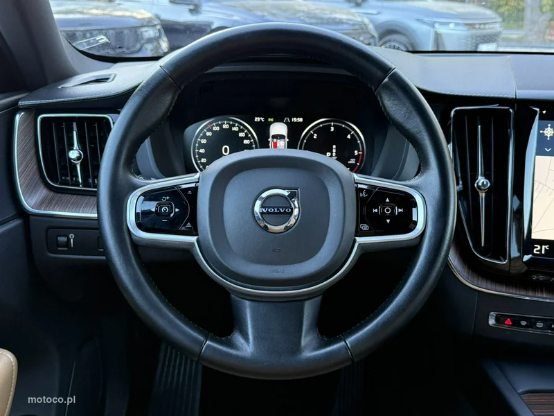 Volvo XC 60 22