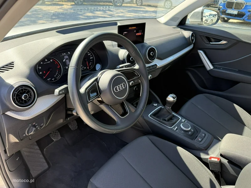 Audi Q2 14