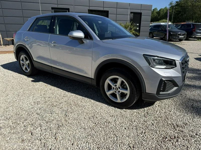 Audi Q2 6